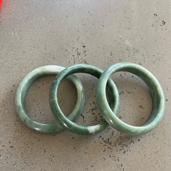 Genuine Jade bangle - Picture 13 of 14